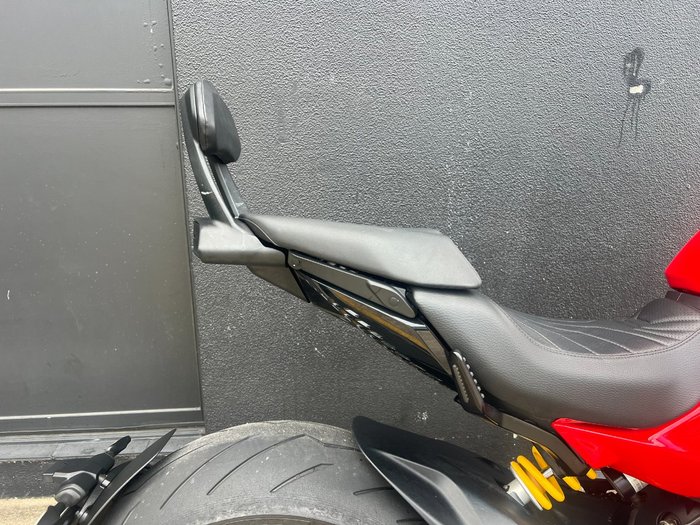 2023 DUCATI DIAVEL V4 RED