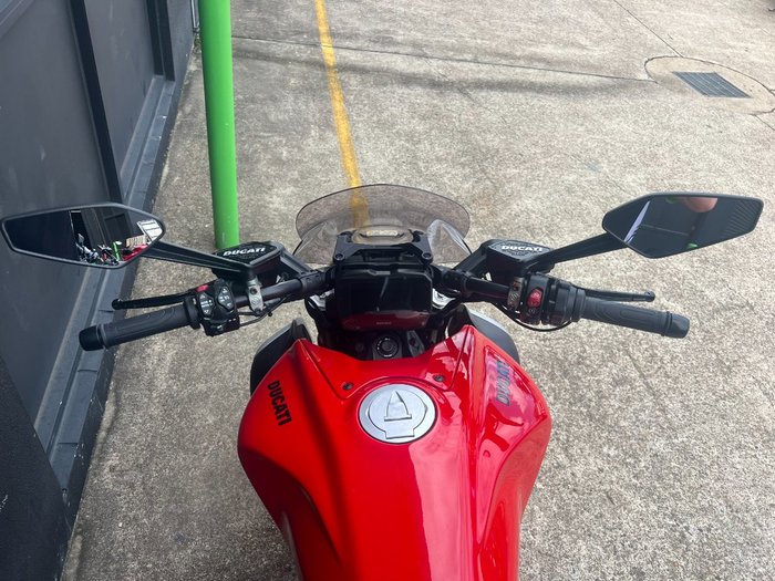 2023 DUCATI DIAVEL V4 RED