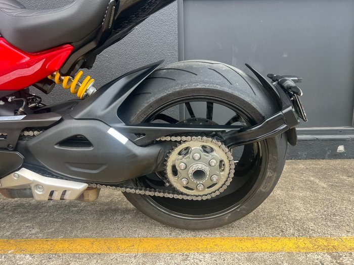 2023 DUCATI DIAVEL V4 RED