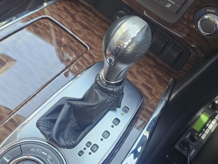 2022 Nissan Patrol Ti