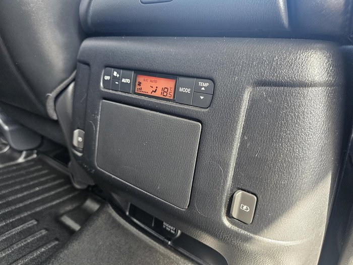2022 Nissan Patrol Ti