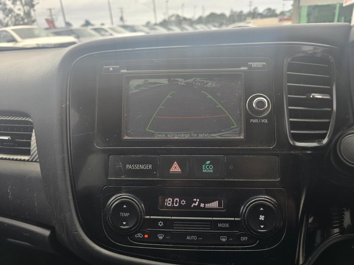 2015 Mitsubishi Outlander LS