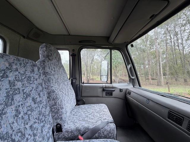 2007 Nissan Ud With 12 Pallet Tray, Pre Emission, 9 Speed Synchro,
