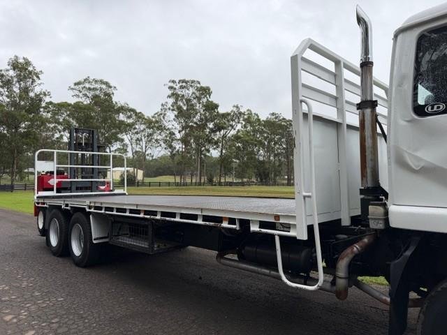 2007 Nissan Ud With 12 Pallet Tray, Pre Emission, 9 Speed Synchro,