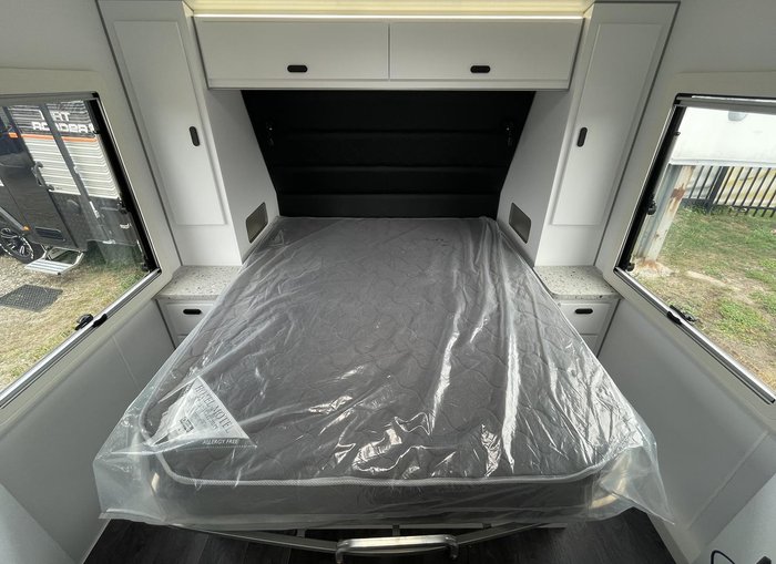 2026 JB Caravans Dirt Road Xtreme (17'10)