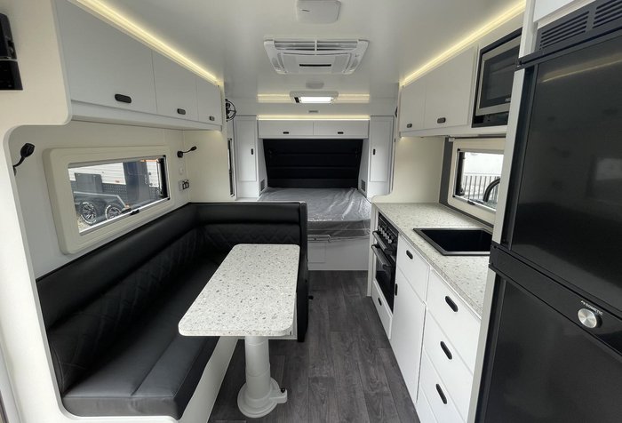 2026 JB Caravans Dirt Road Xtreme (17'10)