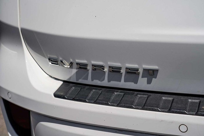 2024 Ford Everest Platinum