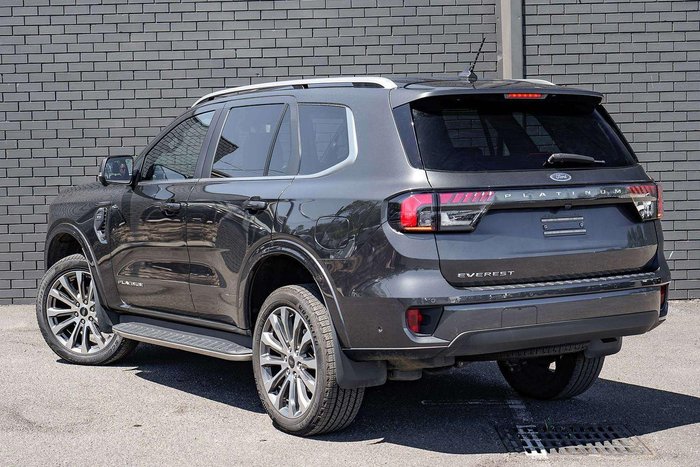2024 Ford Everest Platinum