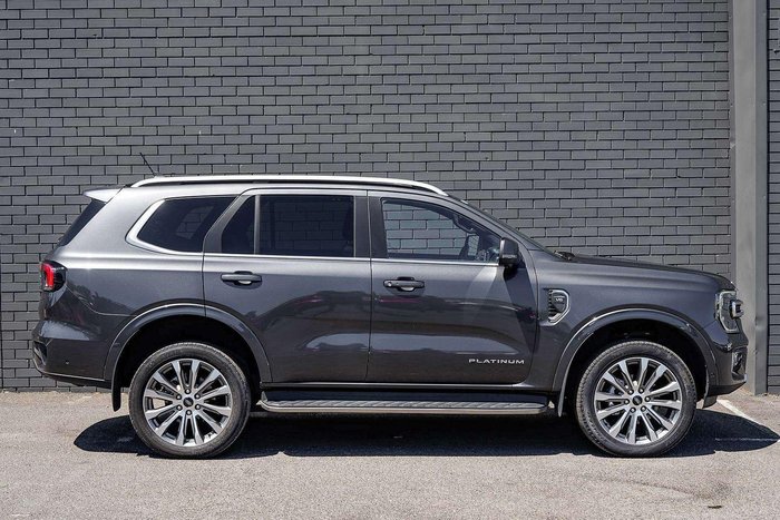 2024 Ford Everest Platinum