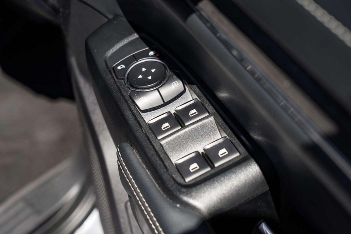 2024 Ford Everest Platinum