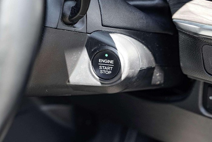 2024 Ford Everest Platinum