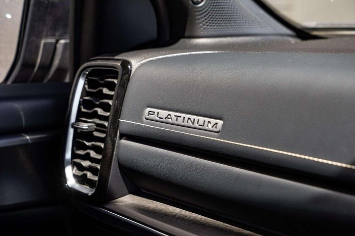 2024 Ford Everest Platinum