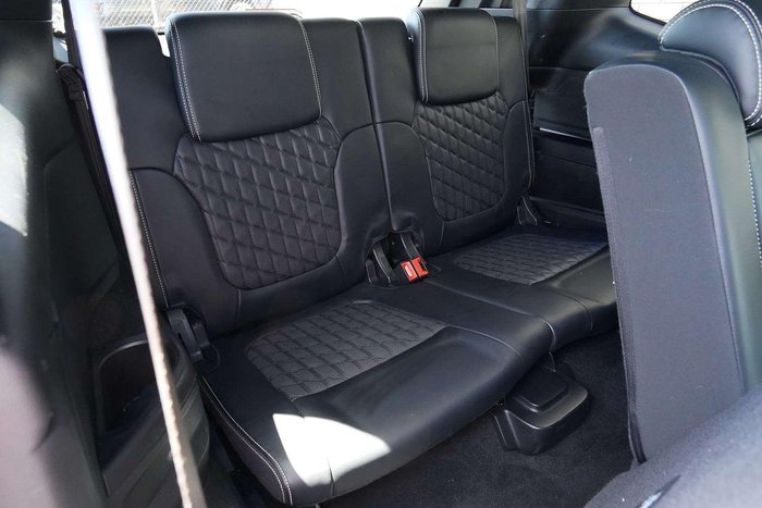 2024 Ford Everest Platinum