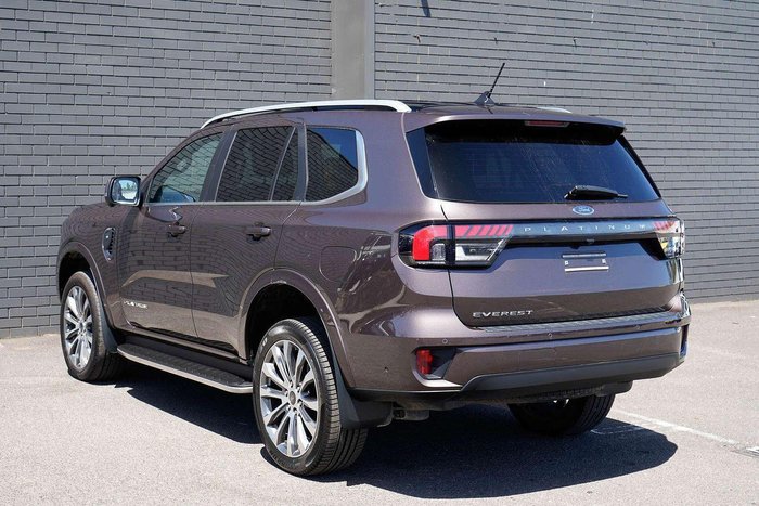 2024 Ford Everest Platinum
