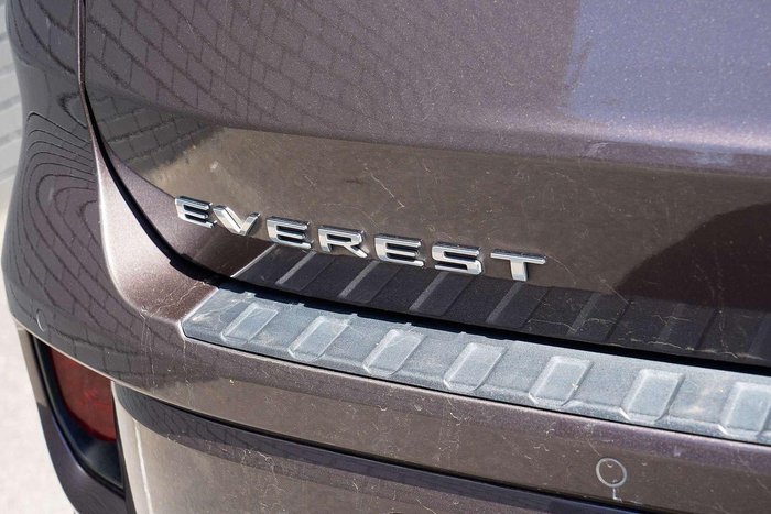 2024 Ford Everest Platinum
