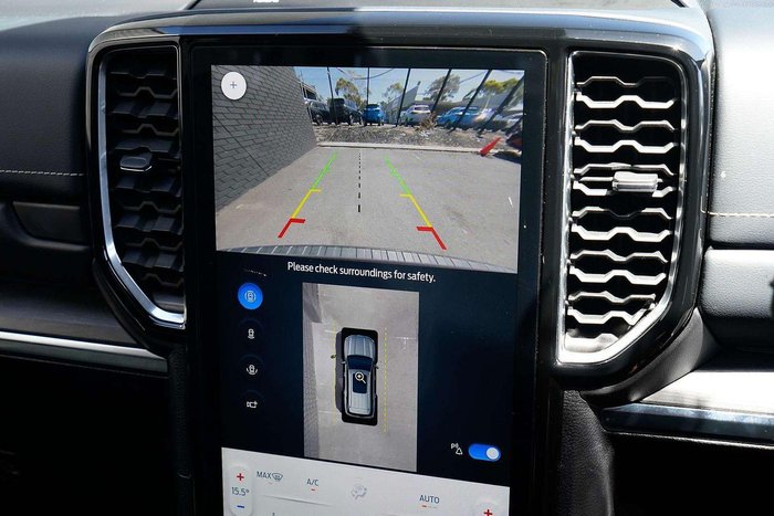 2024 Ford Everest Platinum