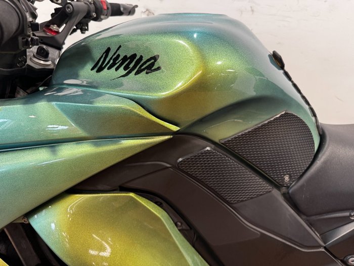 2014 Kawasaki NINJA 1000 GREEN