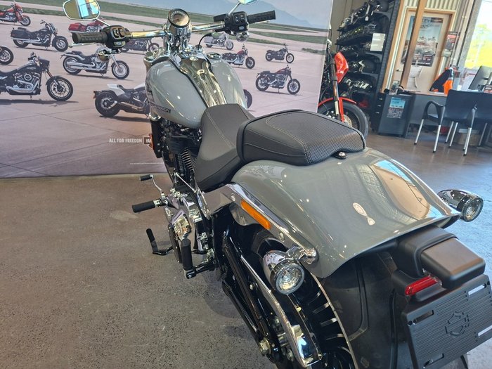 2026 HARLEY-DAVIDSON FXBR BREAKOUT (117)