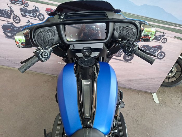 2026 HARLEY-DAVIDSON FLHX STREET GLIDE (117)