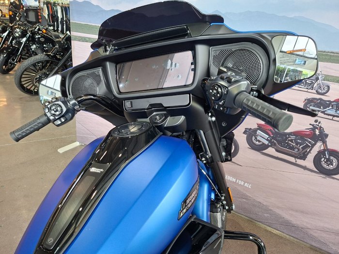 2026 HARLEY-DAVIDSON FLHX STREET GLIDE (117)