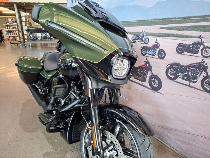 2026 HARLEY-DAVIDSON FLHX STREET GLIDE (117)