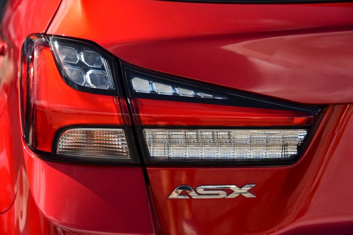 2022 Mitsubishi ASX ES