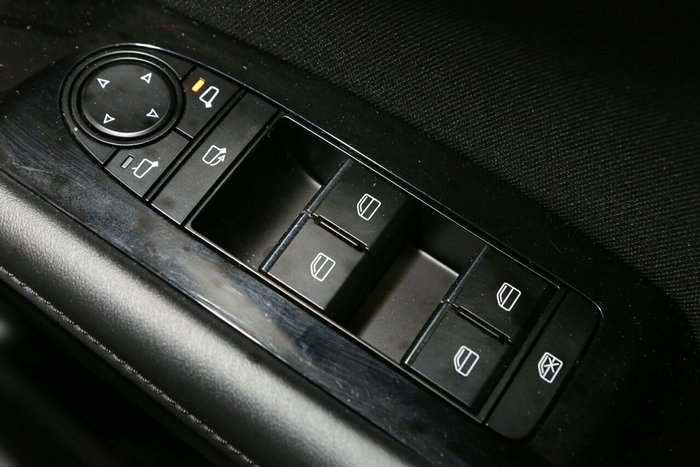 2023 Mazda 3 G20 Evolve