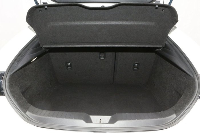 2023 Mazda 3 G20 Evolve