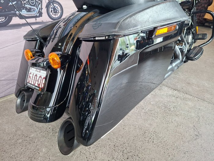 2018 HARLEY-DAVIDSON FLTRXS ROAD GLIDE SPECIAL