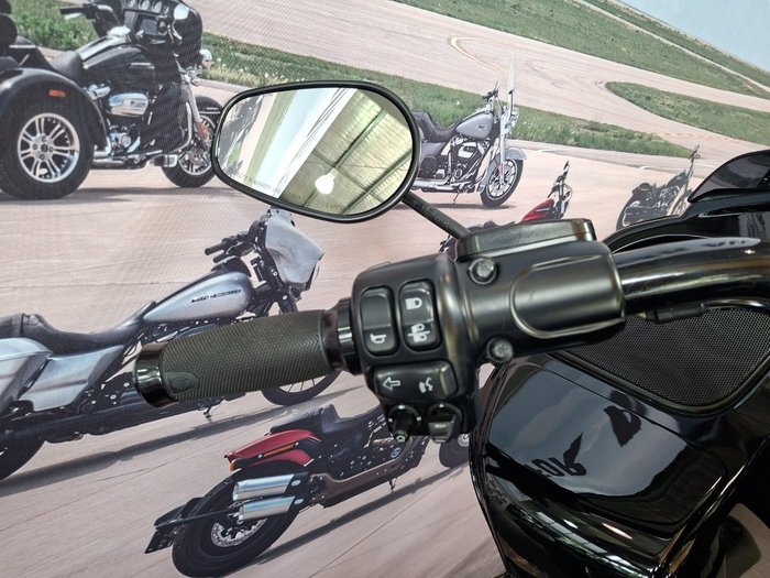 2018 HARLEY-DAVIDSON FLTRXS ROAD GLIDE SPECIAL