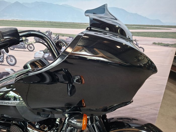 2018 HARLEY-DAVIDSON FLTRXS ROAD GLIDE SPECIAL