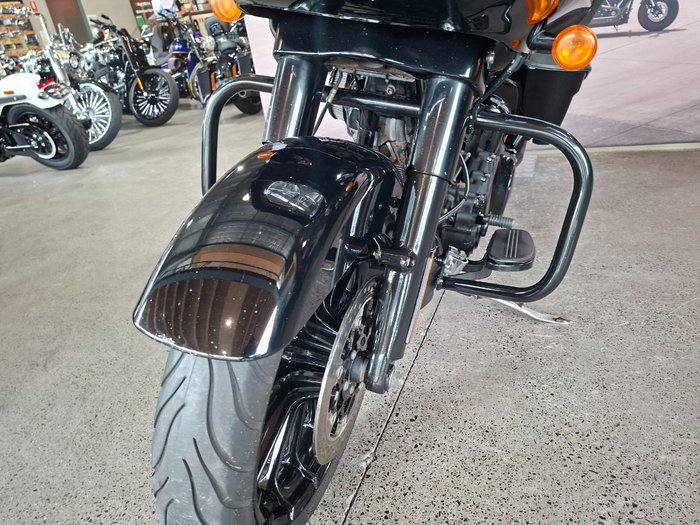 2018 HARLEY-DAVIDSON FLTRXS ROAD GLIDE SPECIAL