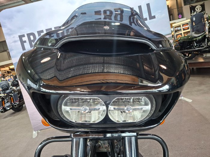 2018 HARLEY-DAVIDSON FLTRXS ROAD GLIDE SPECIAL