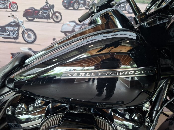 2018 HARLEY-DAVIDSON FLTRXS ROAD GLIDE SPECIAL