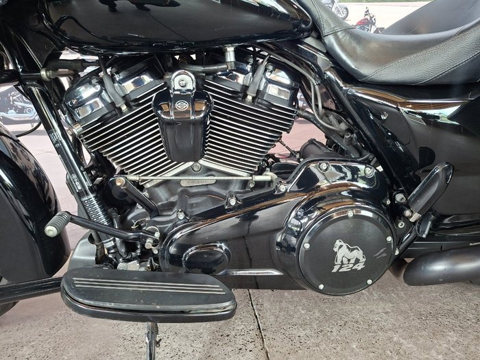 2018 HARLEY-DAVIDSON FLTRXS ROAD GLIDE SPECIAL