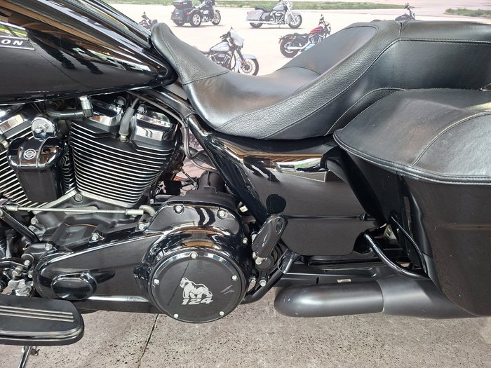 2018 HARLEY-DAVIDSON FLTRXS ROAD GLIDE SPECIAL