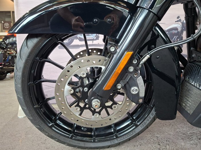 2018 HARLEY-DAVIDSON FLTRXS ROAD GLIDE SPECIAL