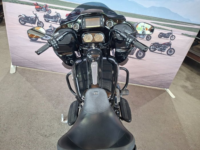 2018 HARLEY-DAVIDSON FLTRXS ROAD GLIDE SPECIAL