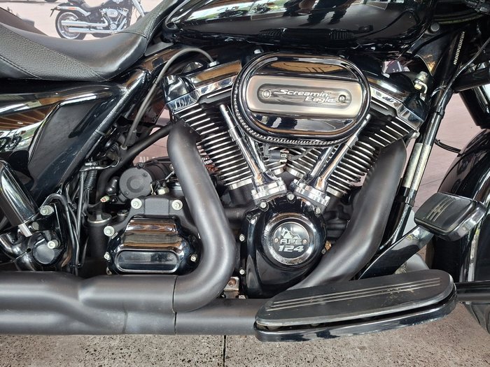 2018 HARLEY-DAVIDSON FLTRXS ROAD GLIDE SPECIAL