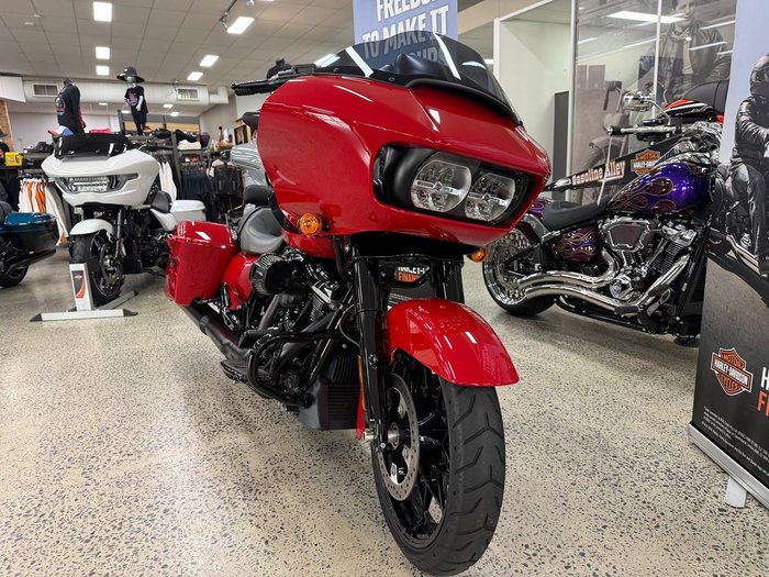 2022 Harley-Davidson Road Glide Special 114 (FLTRXS) Touring Red