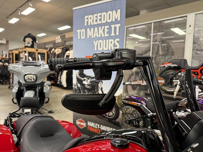 2022 Harley-Davidson Road Glide Special 114 (FLTRXS) Touring Red