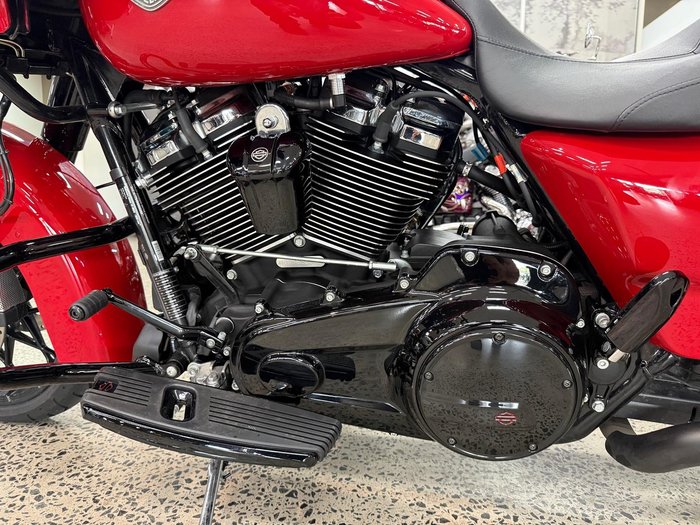 2022 Harley-Davidson Road Glide Special 114 (FLTRXS) Touring Red