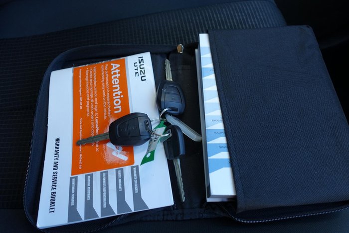 2018 Isuzu D-MAX SX MY18 4X4 Dual Range Splash White