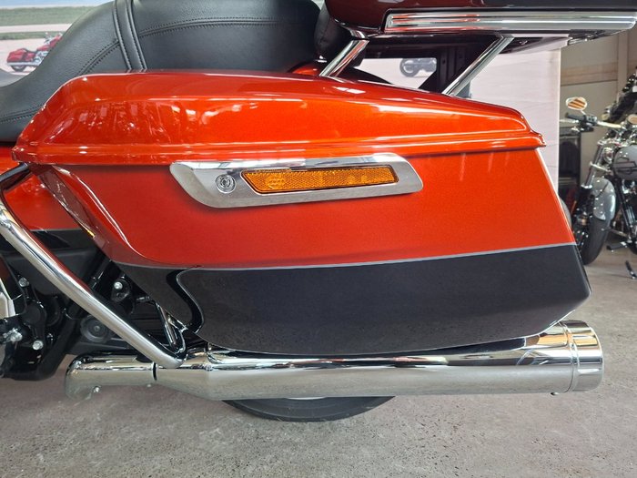 2025 HARLEY-DAVIDSON FLHXU STREET GLIDE ULTRA (117)