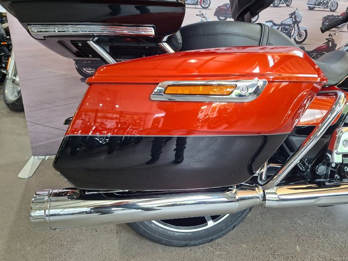 2025 HARLEY-DAVIDSON FLHXU STREET GLIDE ULTRA (117)
