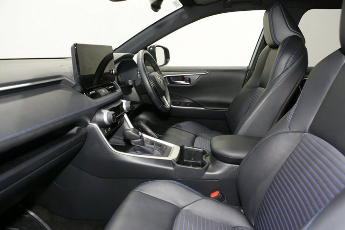 2024 Toyota RAV4 XSE