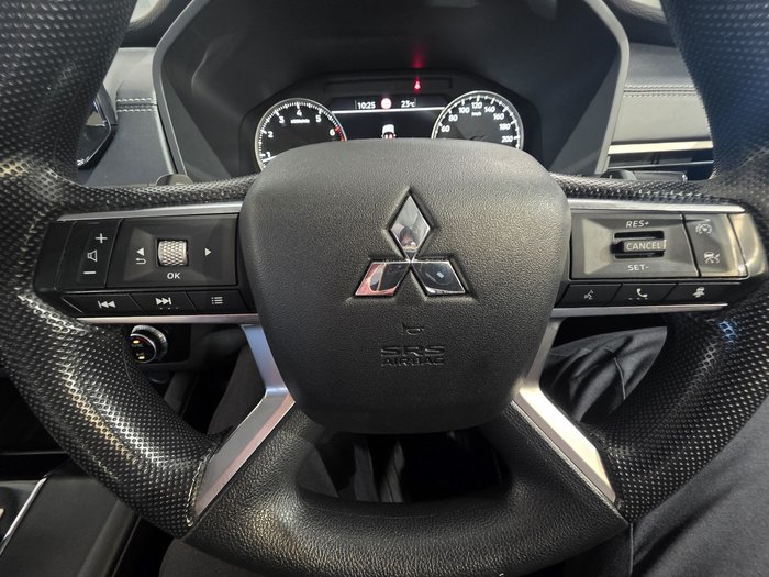 2021 Mitsubishi Outlander ES