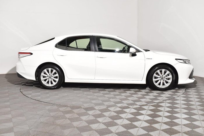 2019 Toyota Camry Ascent