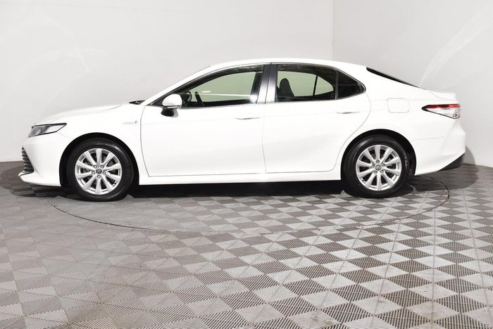 2019 Toyota Camry Ascent