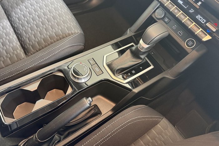 2025 Mitsubishi Triton GLS